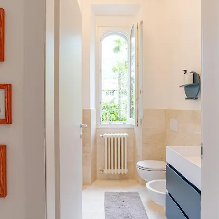 Apartment View With Pool, Garden And Parking Lierna